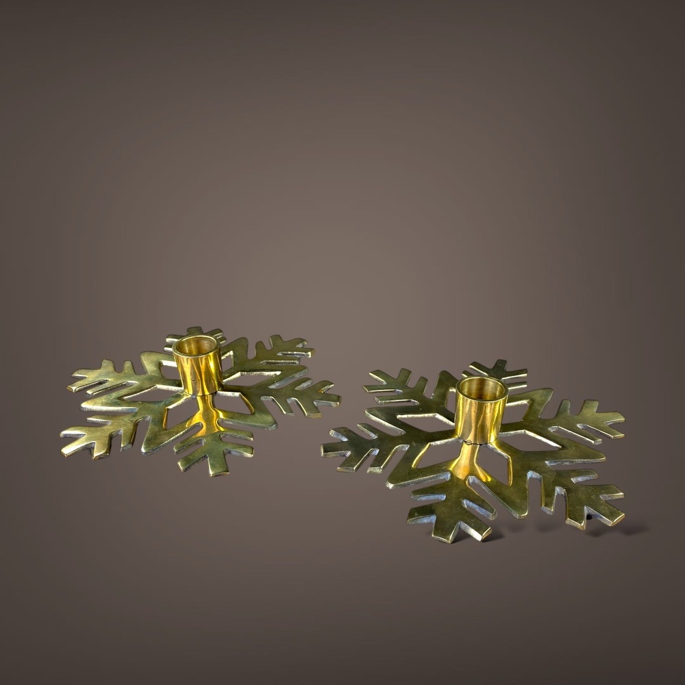 Brass Snowflake Taper Candle Holders‎ 7" Diameter Pair Holiday Décor Centerpiece